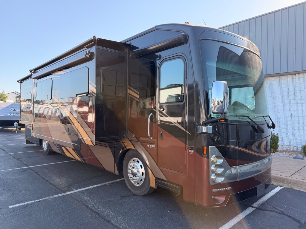2016 Thor Motor Coach Tuscany XTE 36MQ in joplin MO