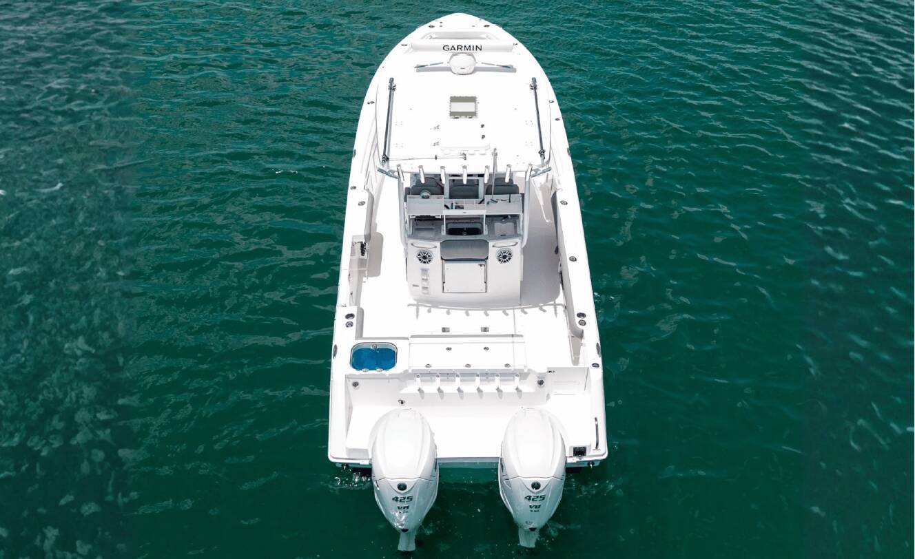 A photo of this 2024 Everglades 365 Center Console