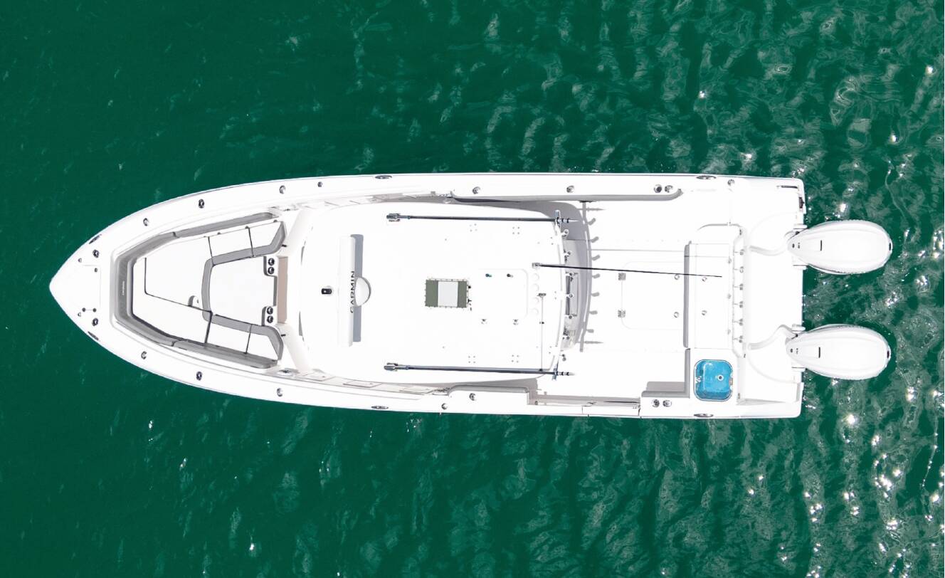 A photo of this 2024 Everglades 365 Center Console