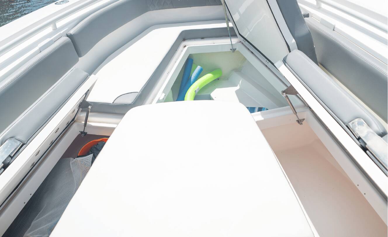 A photo of this 2024 Everglades 365 Center Console