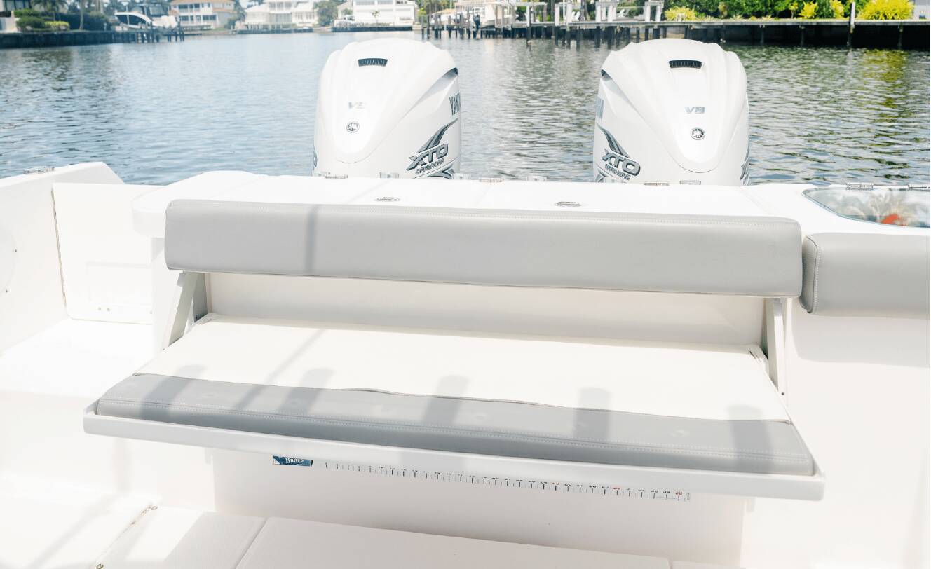 A photo of this 2024 Everglades 365 Center Console