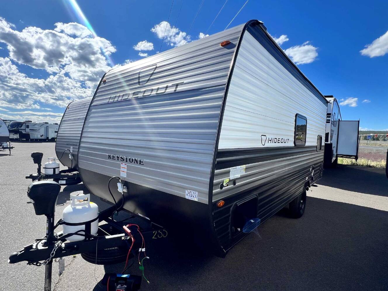A photo of this 2027 Dynamax DX3 34KD