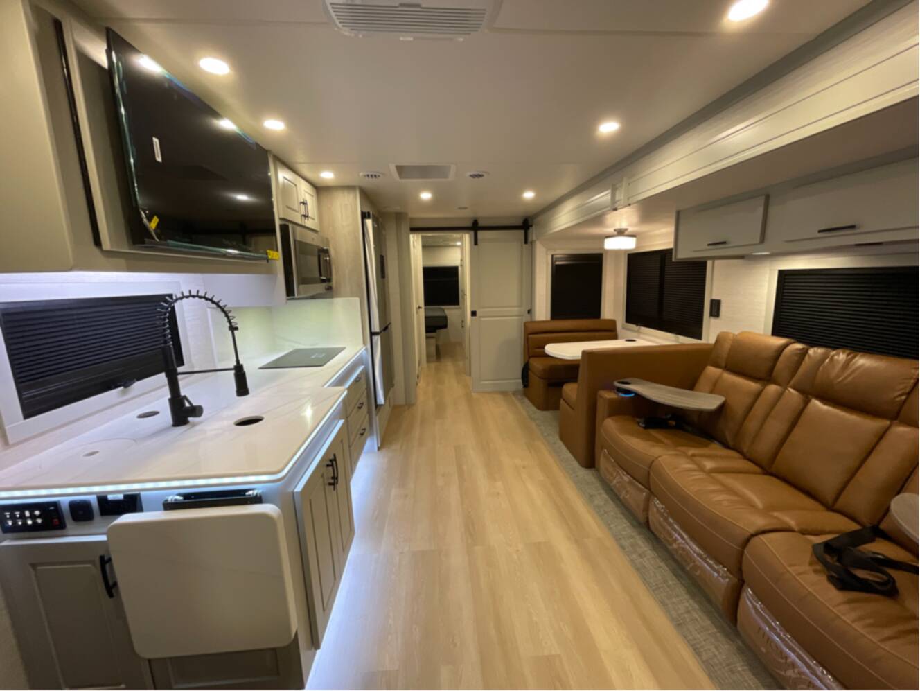 A photo of this 2027 Dynamax DX3 34KD