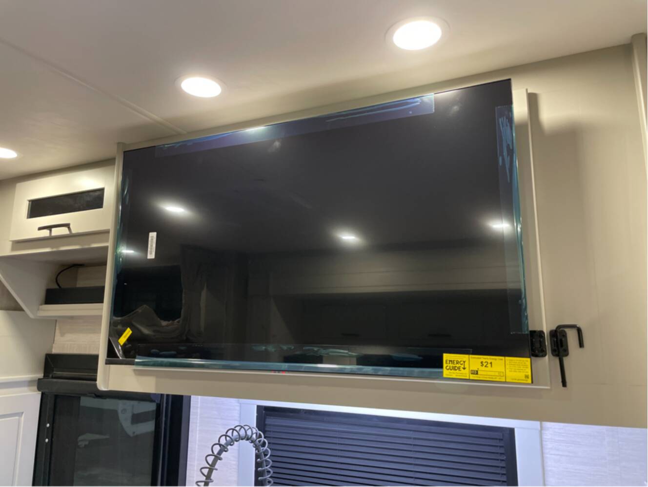 A photo of this 2027 Dynamax DX3 34KD