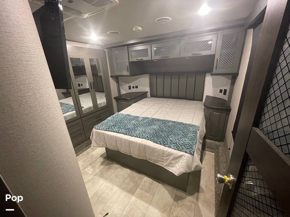2021 Grand Design Momentum 351M in kaplan LA