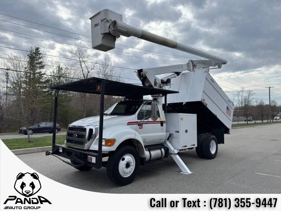 2015 Ford Super Duty F-750 Straight Frame in Abington, MA