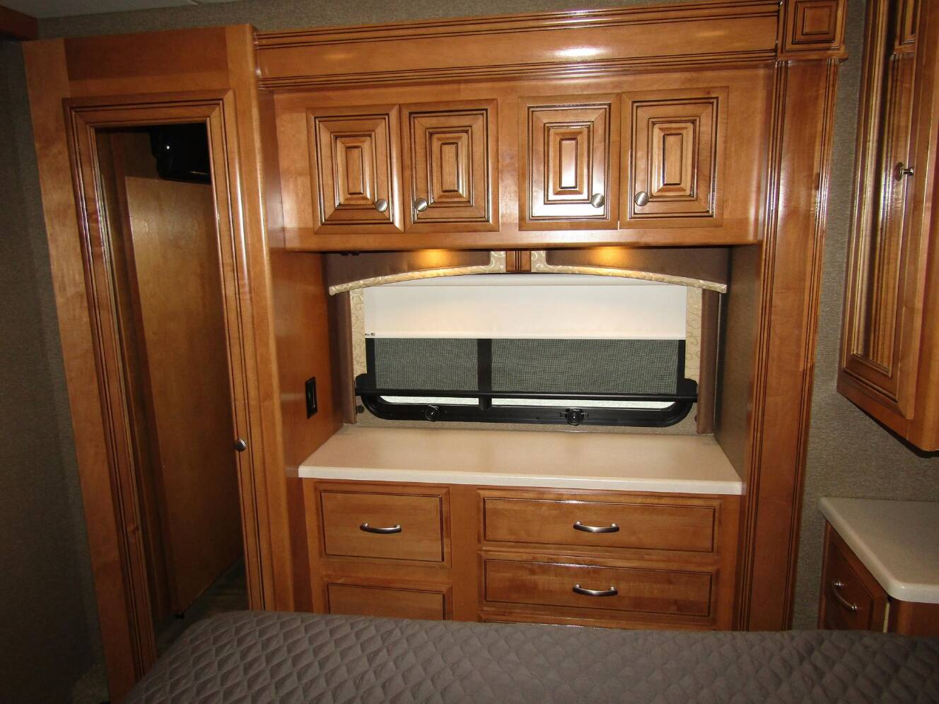 A photo of this 2016 Thor Motor Coach PALAZZO 33.2