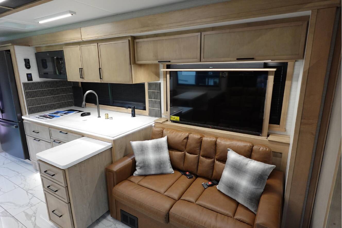 A photo of this 2027 Dynamax GRAND SPORT 45CB