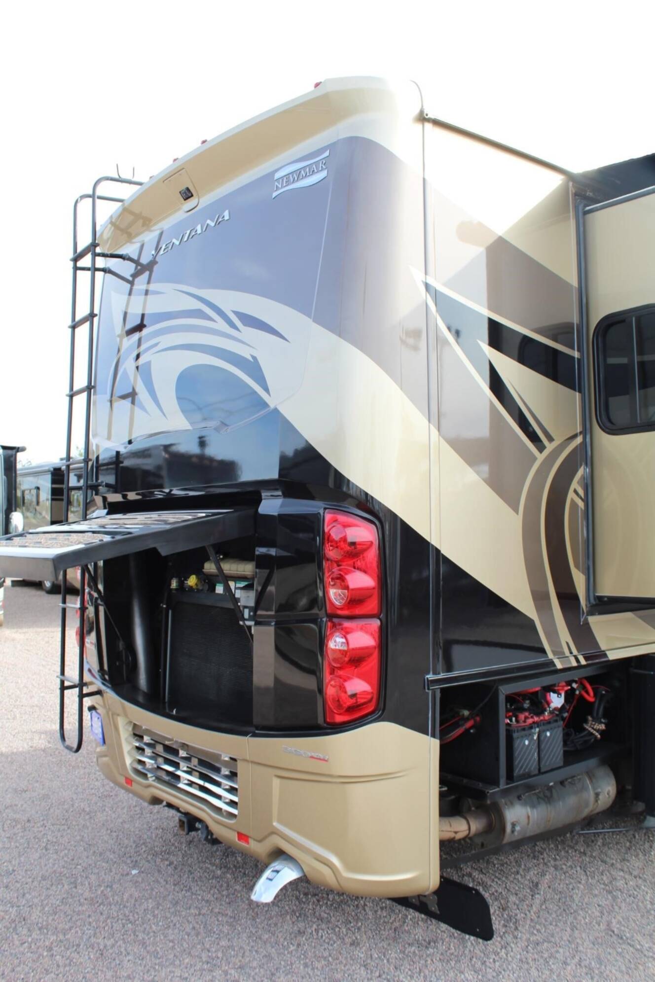A photo of this 2016 Newmar VENTANA 3427