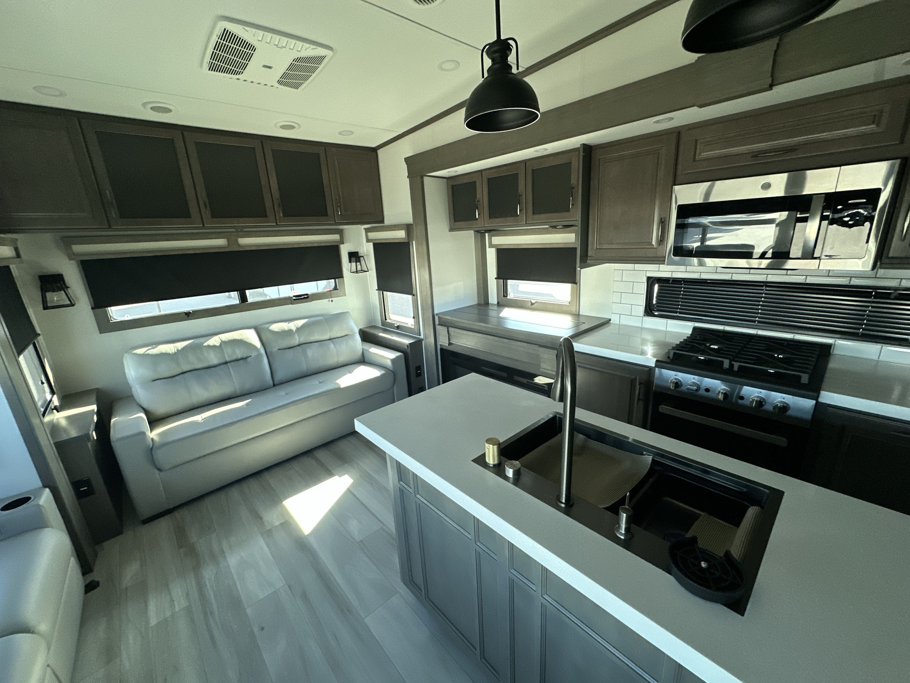 2025 Grand Design SOLITUDE 370DV in scott city MO