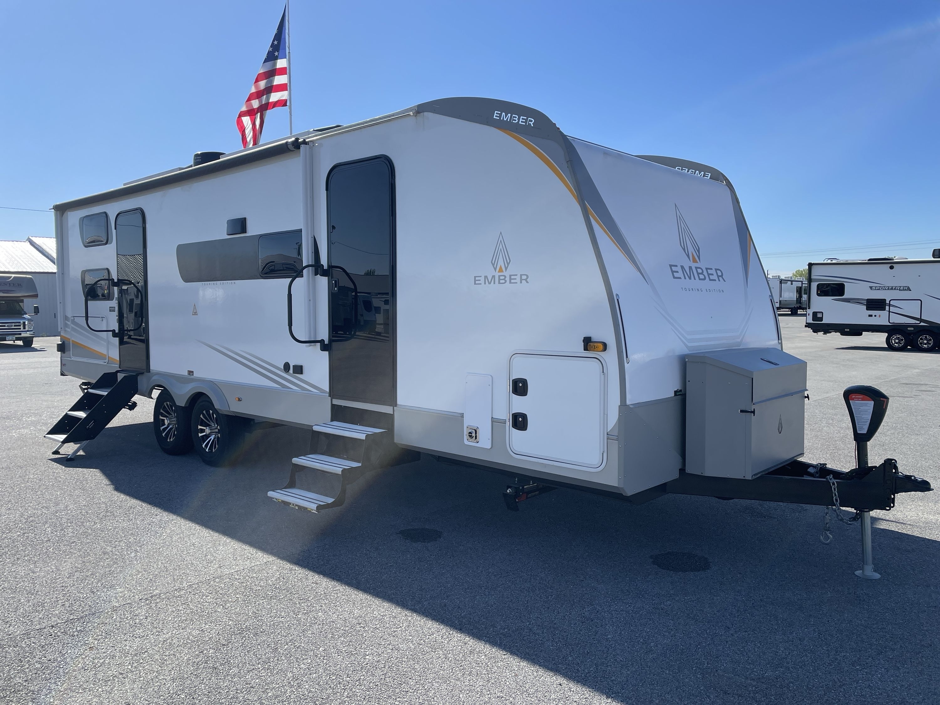 2023 Ember TOURING 28MBH RV