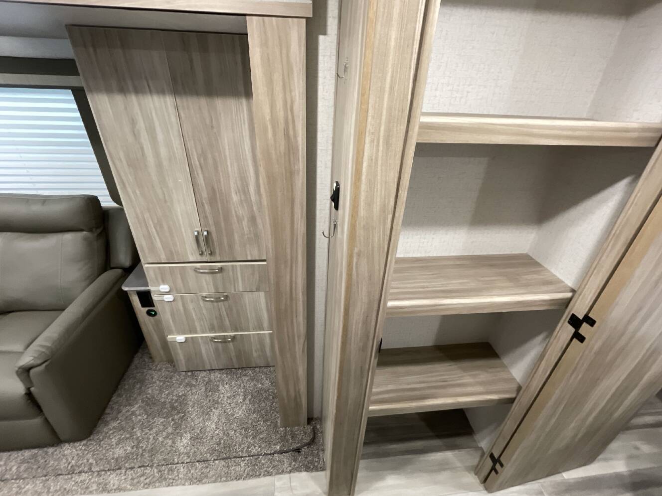 A photo of this 2022 Winnebago MINNIE 2529RG