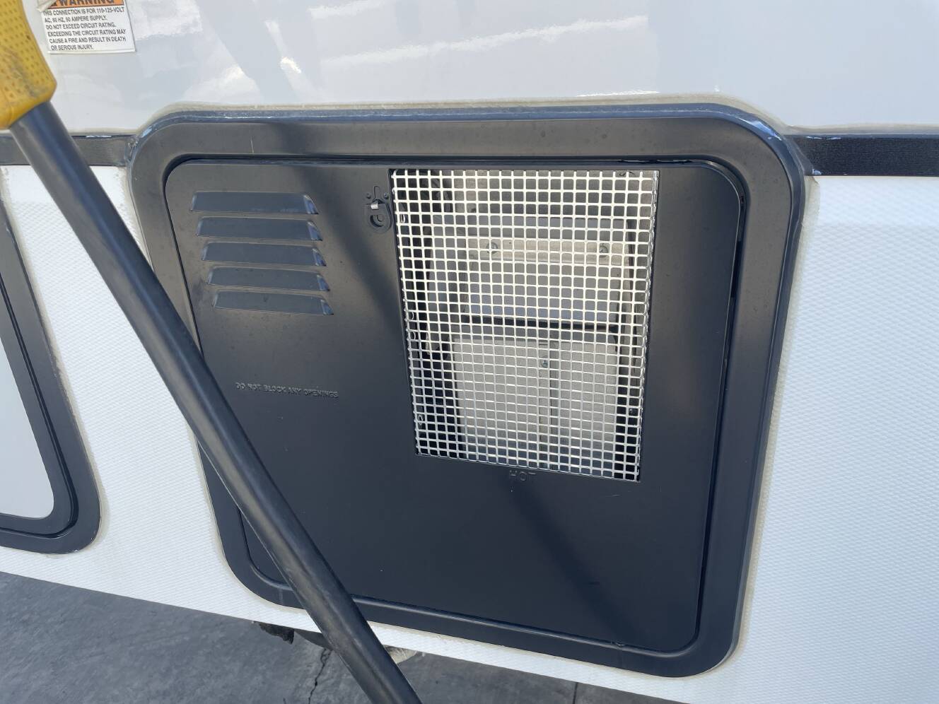 A photo of this 2021 Alliance PARADIGM 372RK