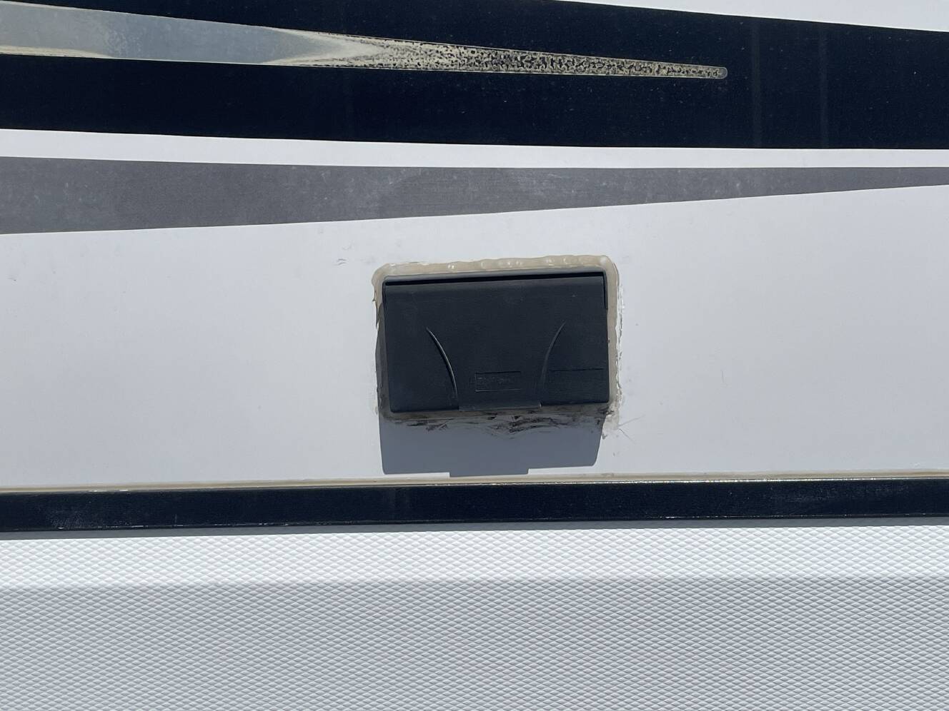 A photo of this 2021 Alliance PARADIGM 372RK