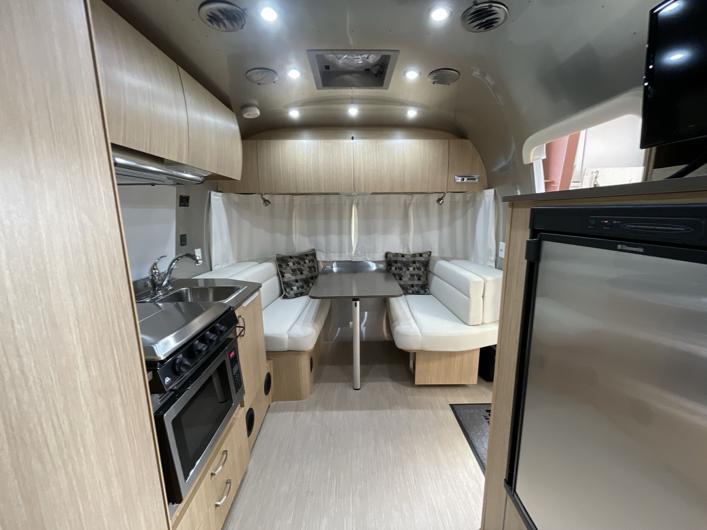 2017 Airstream FLYING CLOUD 19 in oklahoma city OK