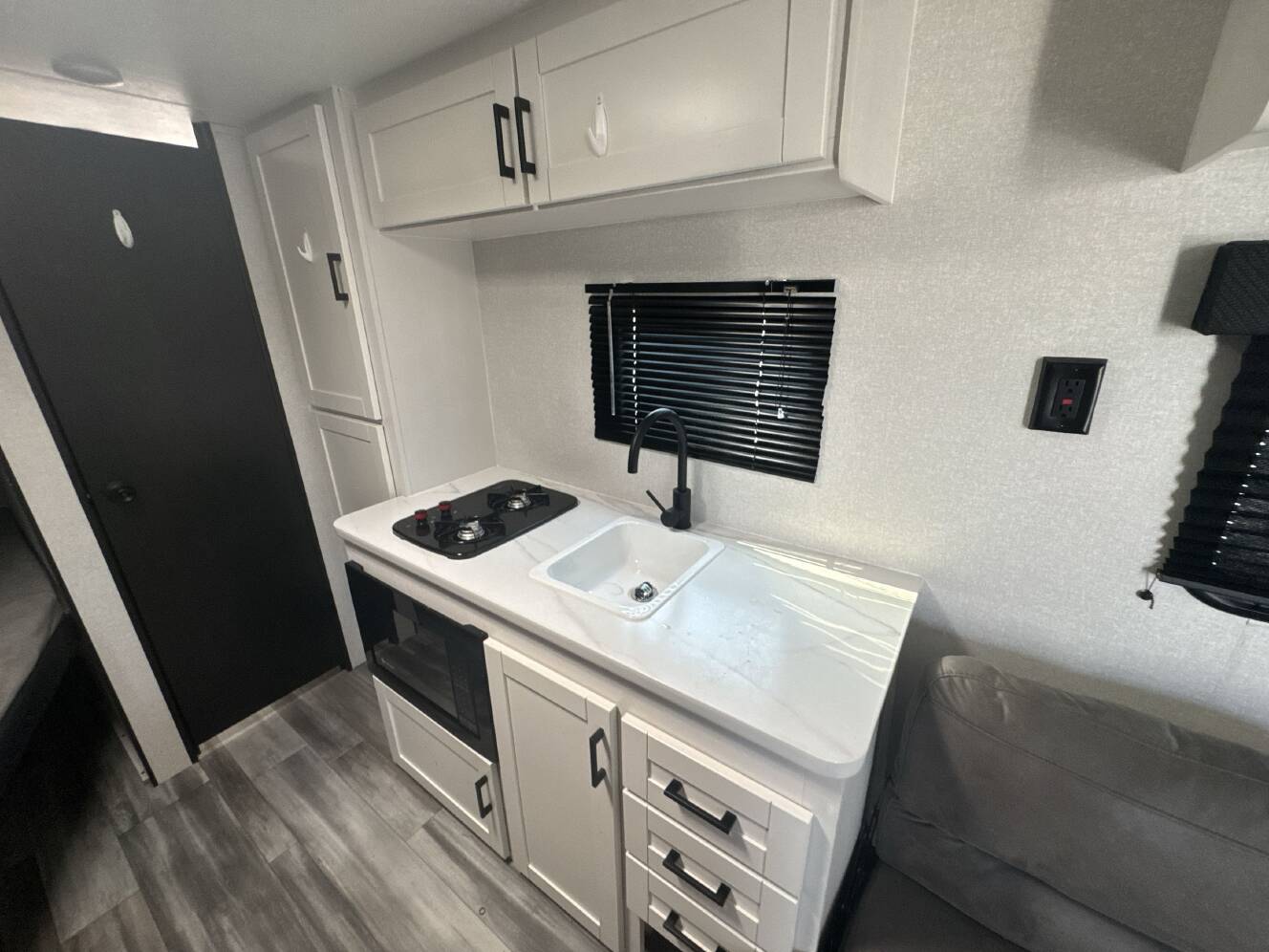 A photo of this 2026 Jayco JAY FLIGHT SLX SPORT 250BHW