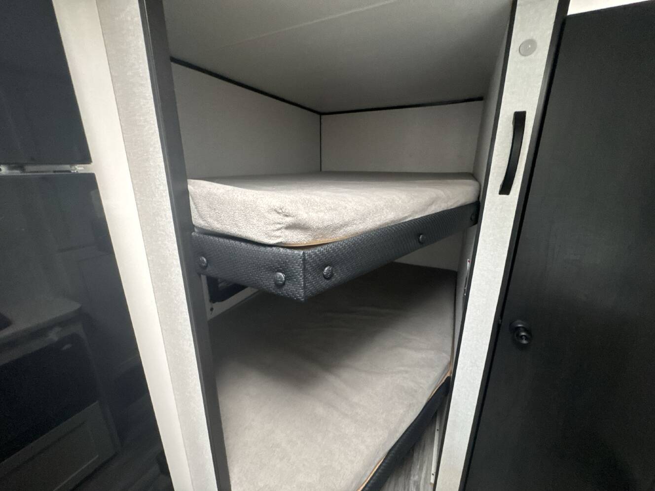 A photo of this 2026 Jayco JAY FLIGHT SLX SPORT 250BHW