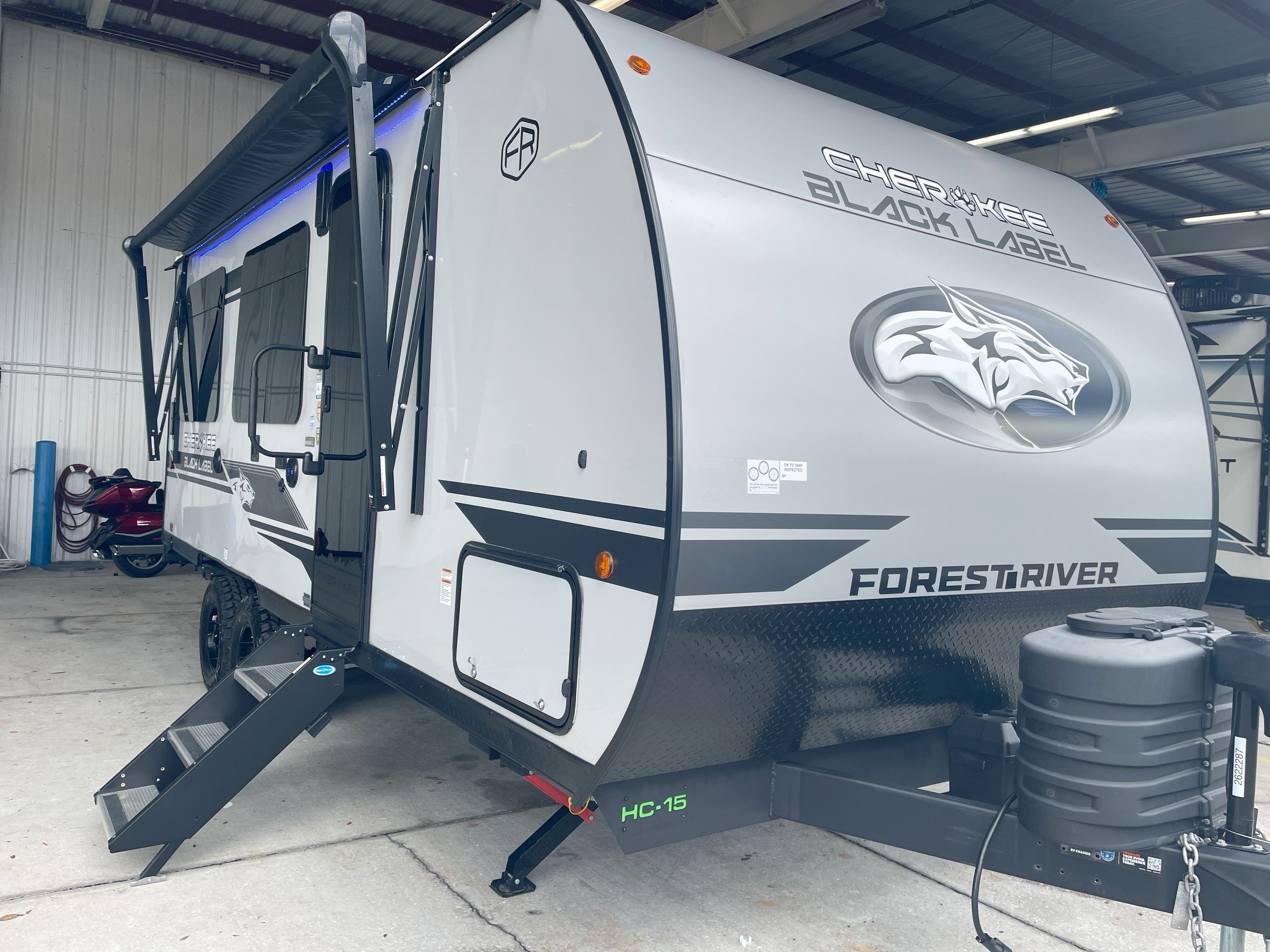 2026 Forest River GREY WOLF BLACK LABEL 18RRBL Travel Trailer Toy Hauler RV