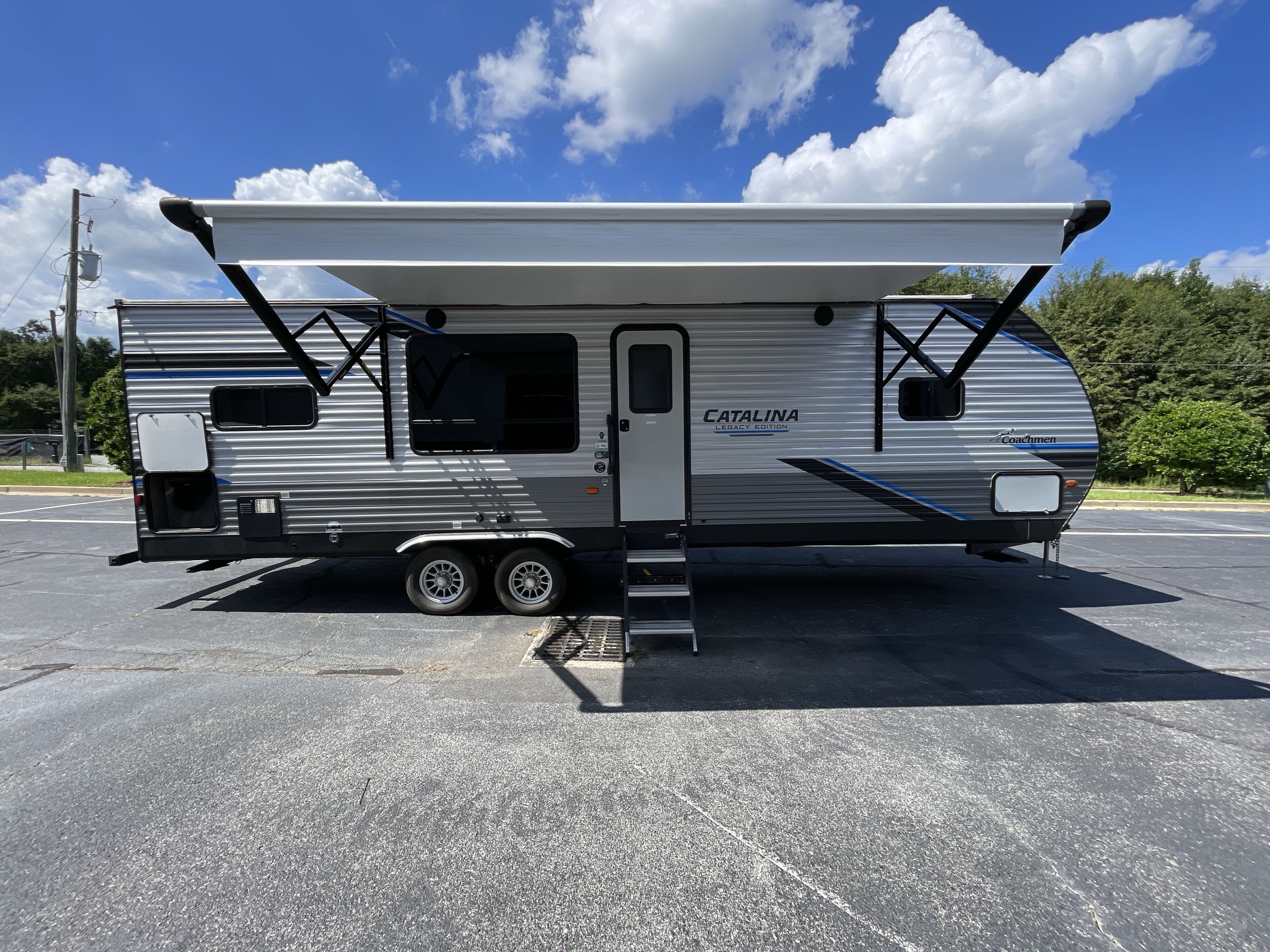 2022 Coachmen CATALINA LEGACY 283RKS in byron GA