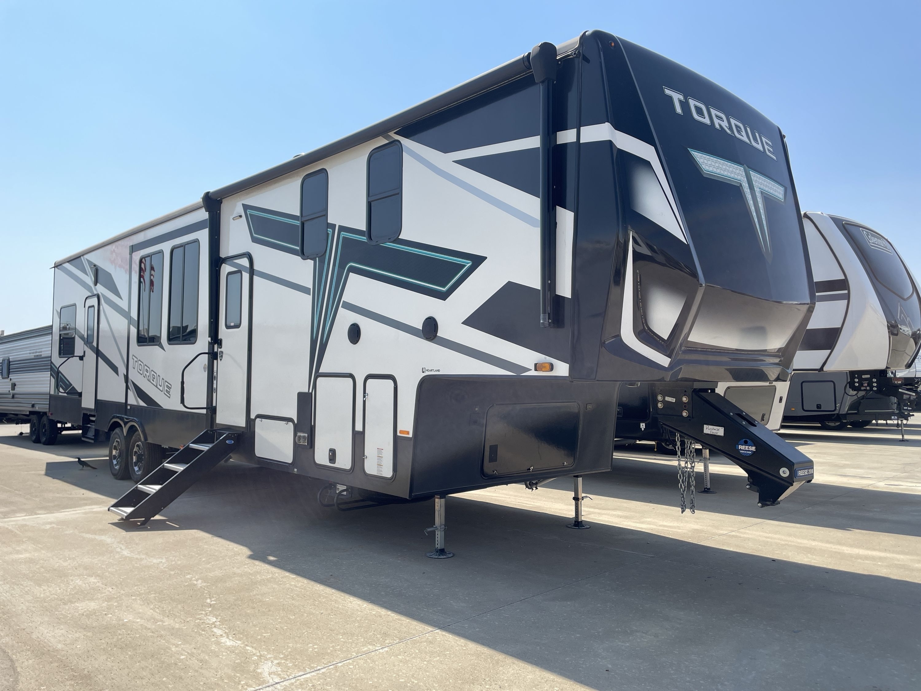 2023 Heartland TORQUE 384 in denton TX