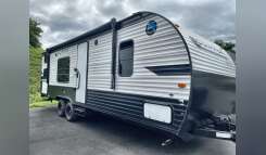 2021 Coachmen CLIPPER CADET 26CBH RV
