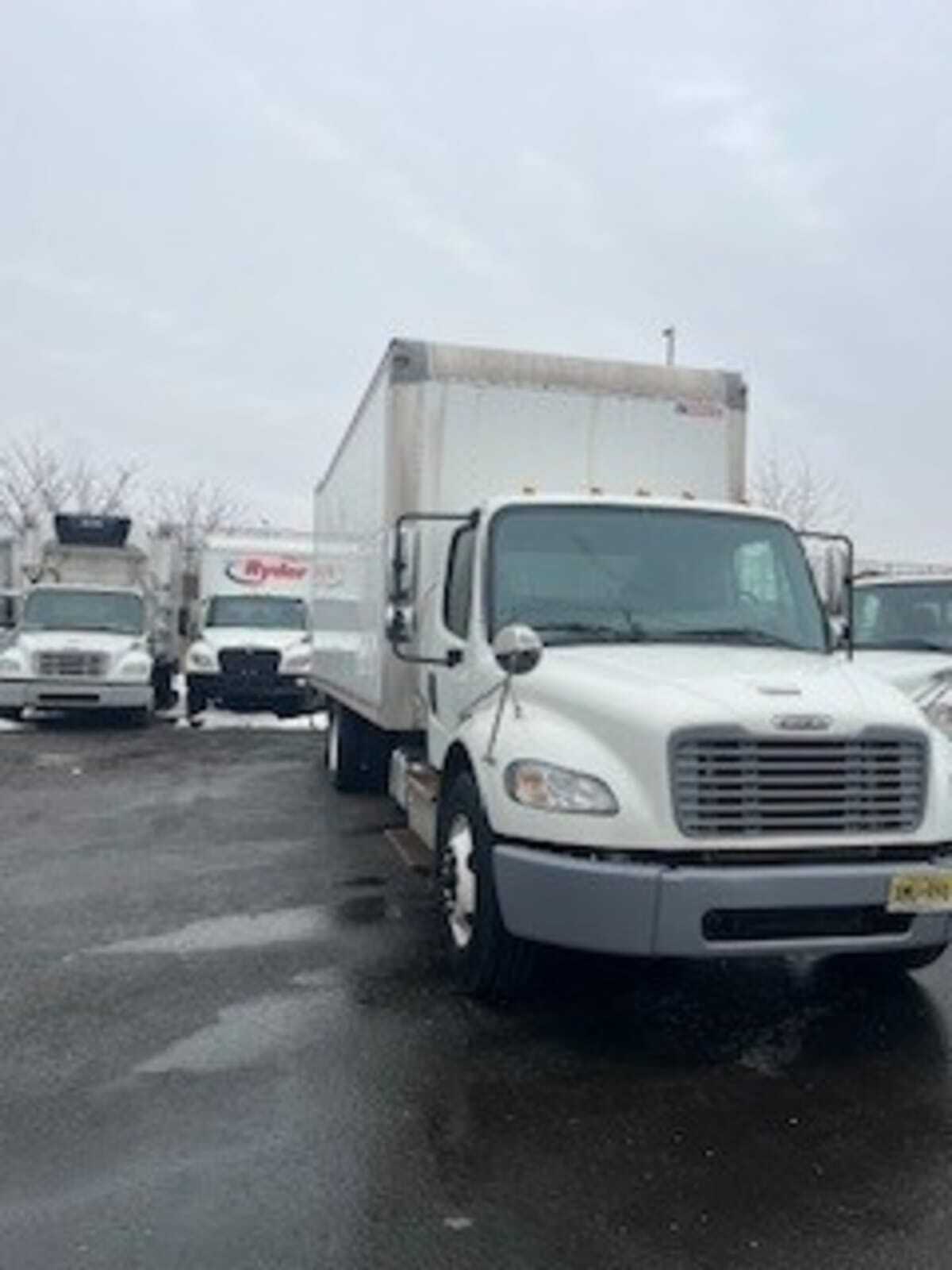 2018 FREIGHTLINER BUSINESS CLASS M2 106 in Moonachie, NJ