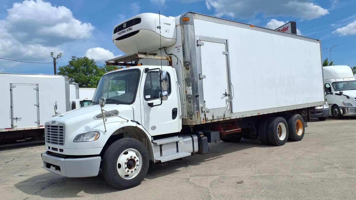 2019 FREIGHTLINER BUSINESS CLASS M2 106 in Warwick, RI
