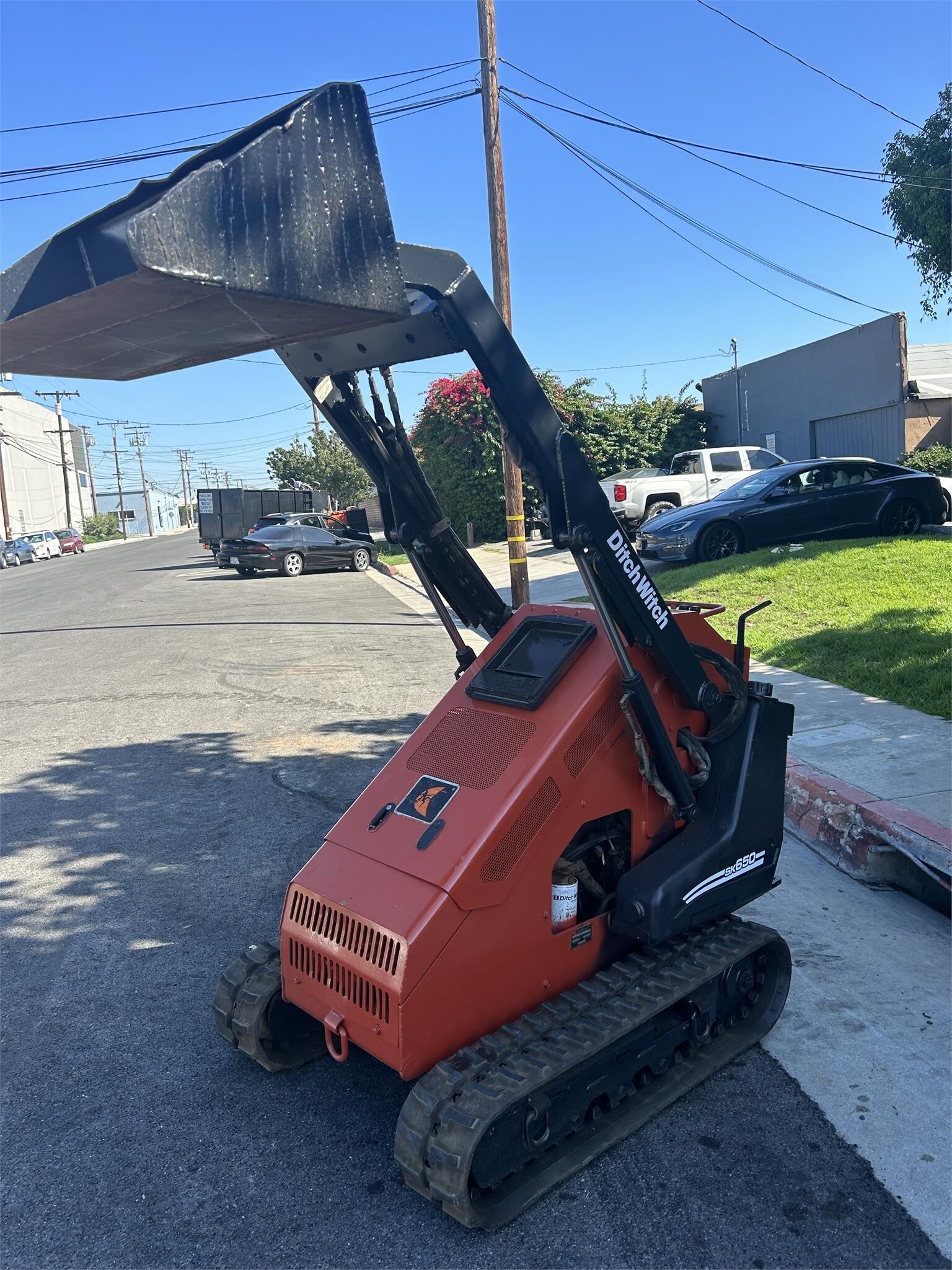 2006 DITCH WITCH SK650 in Palos Verdes Peninsula, CA