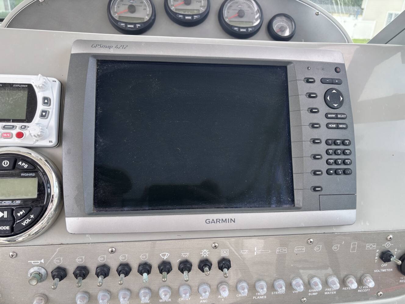 A photo of this 2007 Trophy 2902 WALKAROUND
