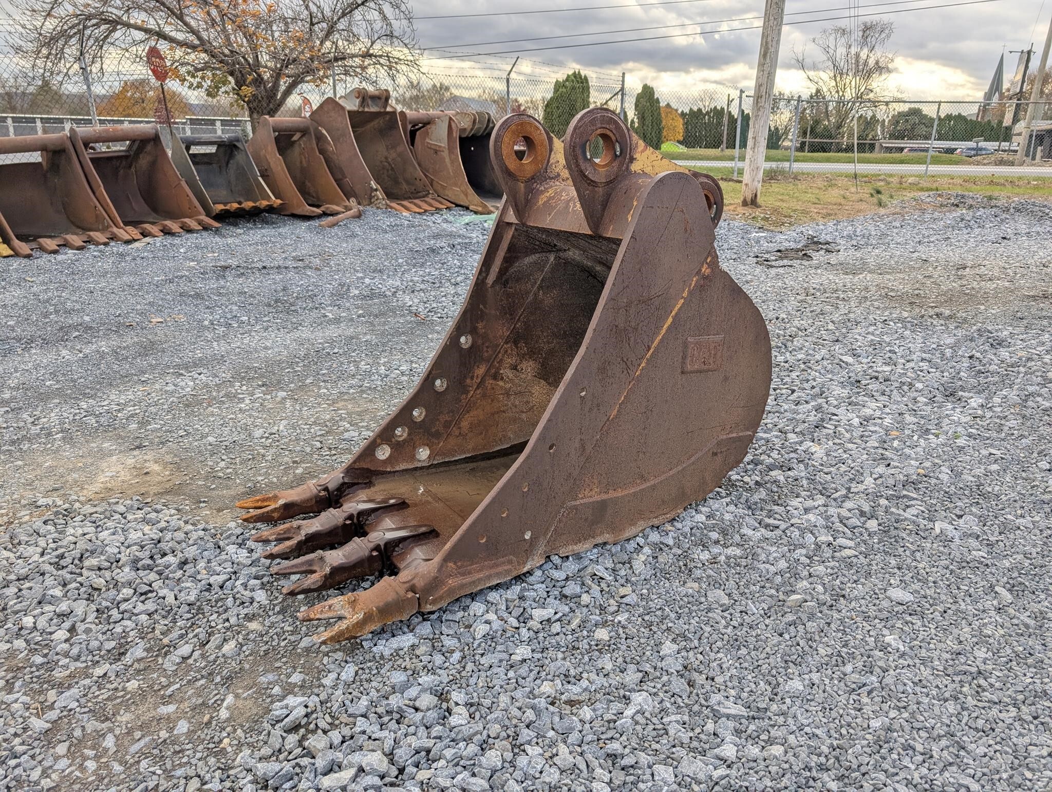 CATERPILLAR Attachment in Womelsdorf, PA