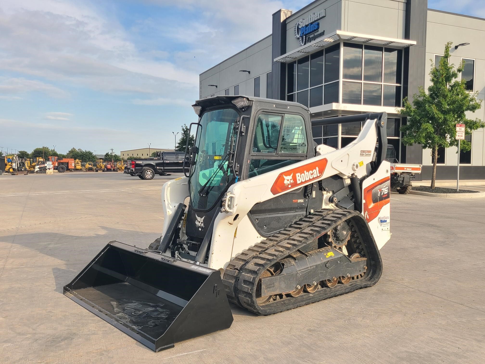 2022 BOBCAT T76 in San Antonio, TX