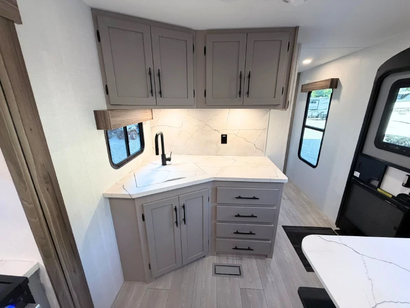 2027 KZ RV Connect C312RE