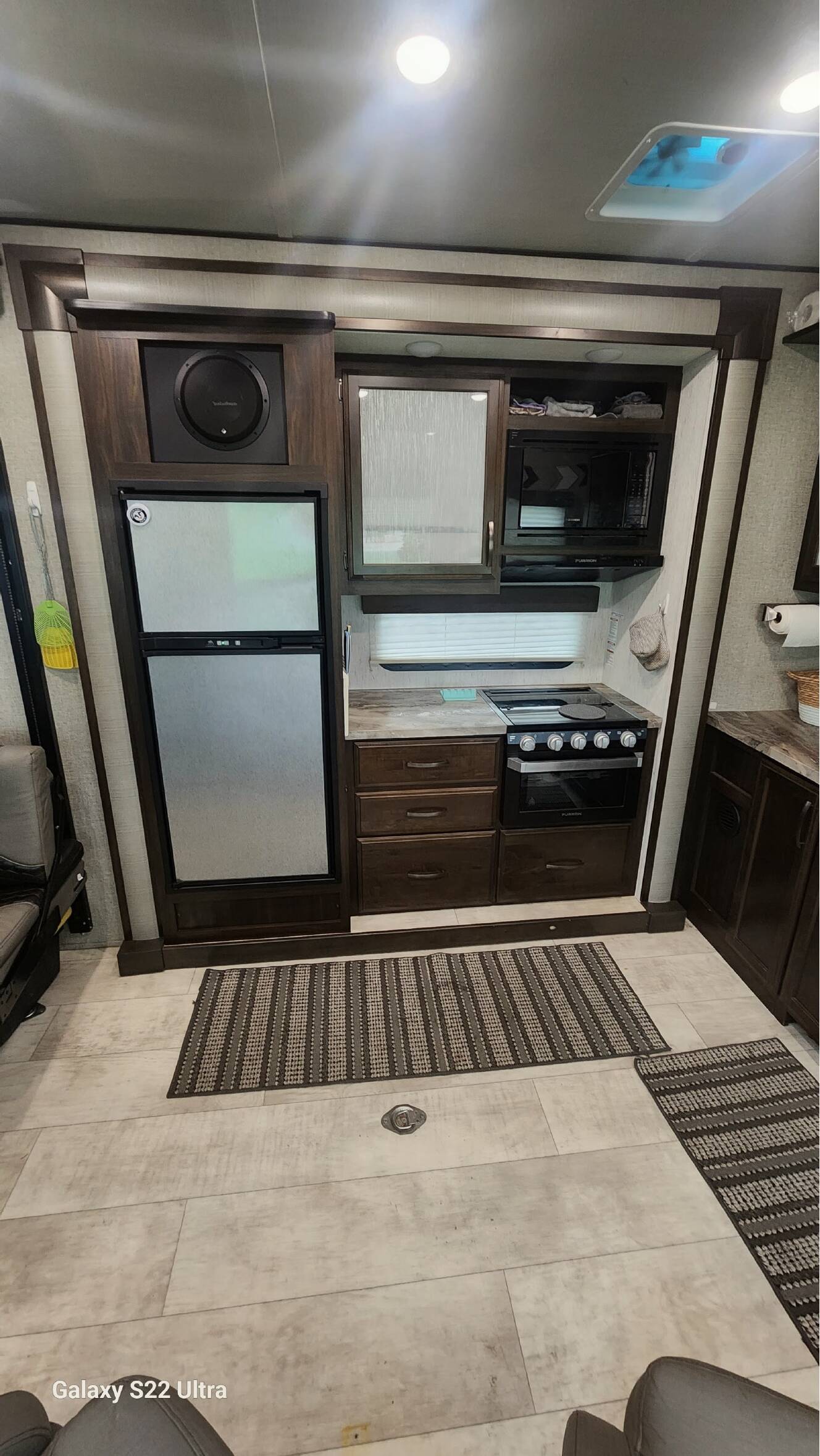 A photo of this 2020 Grand Design MOMENTUM G-CLASS 25G