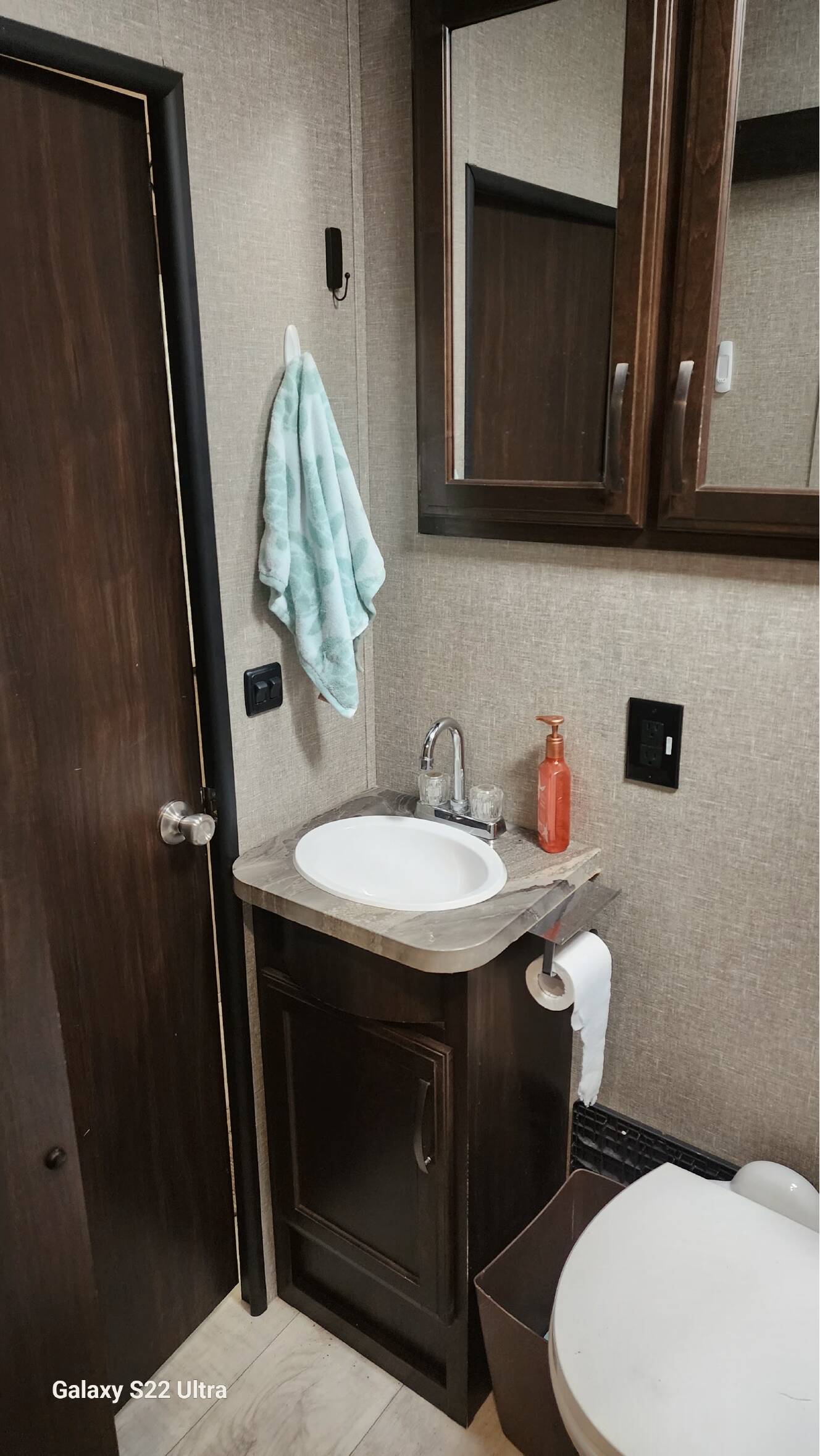 A photo of this 2020 Grand Design MOMENTUM G-CLASS 25G