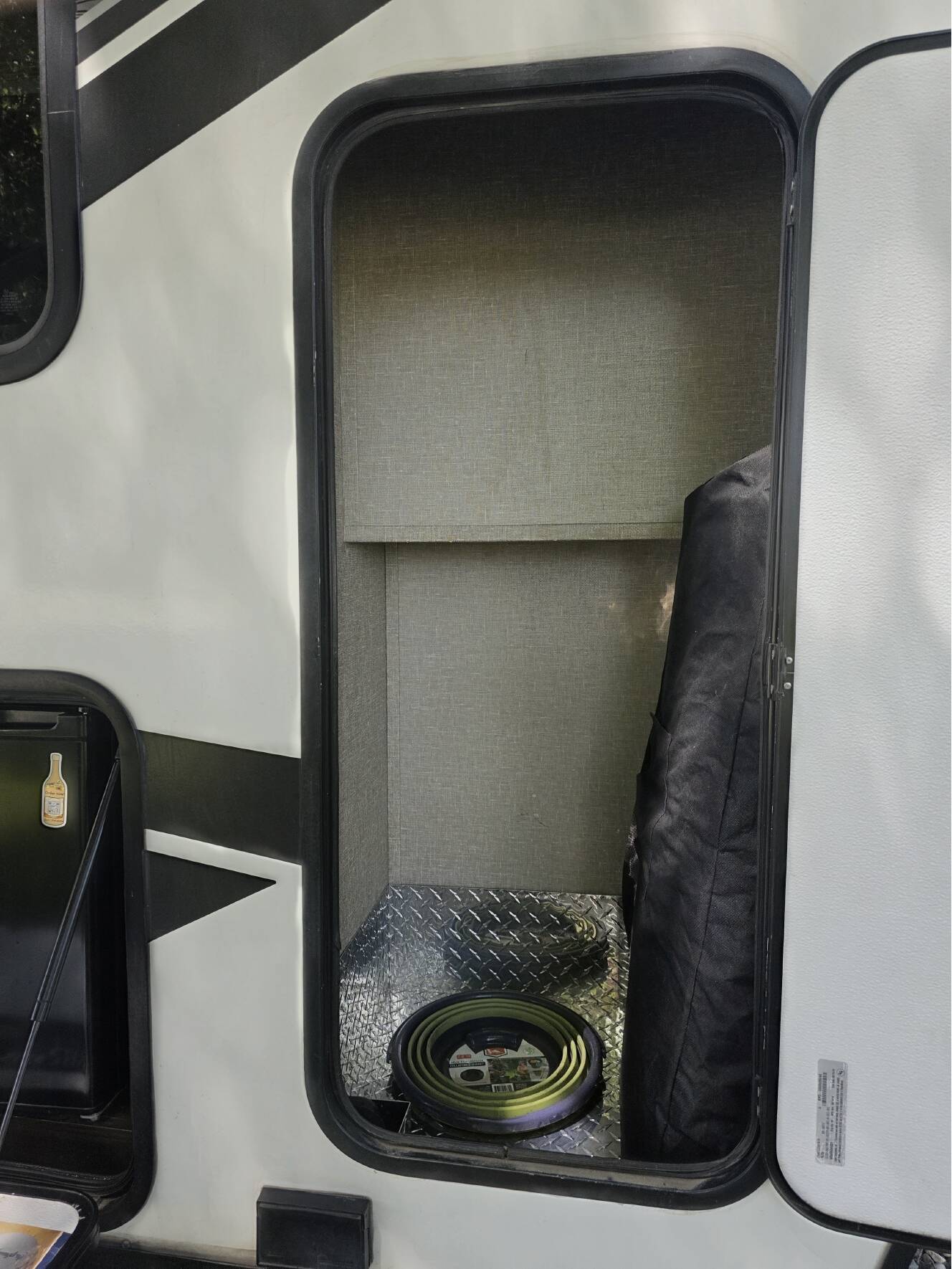A photo of this 2020 Grand Design MOMENTUM G-CLASS 25G