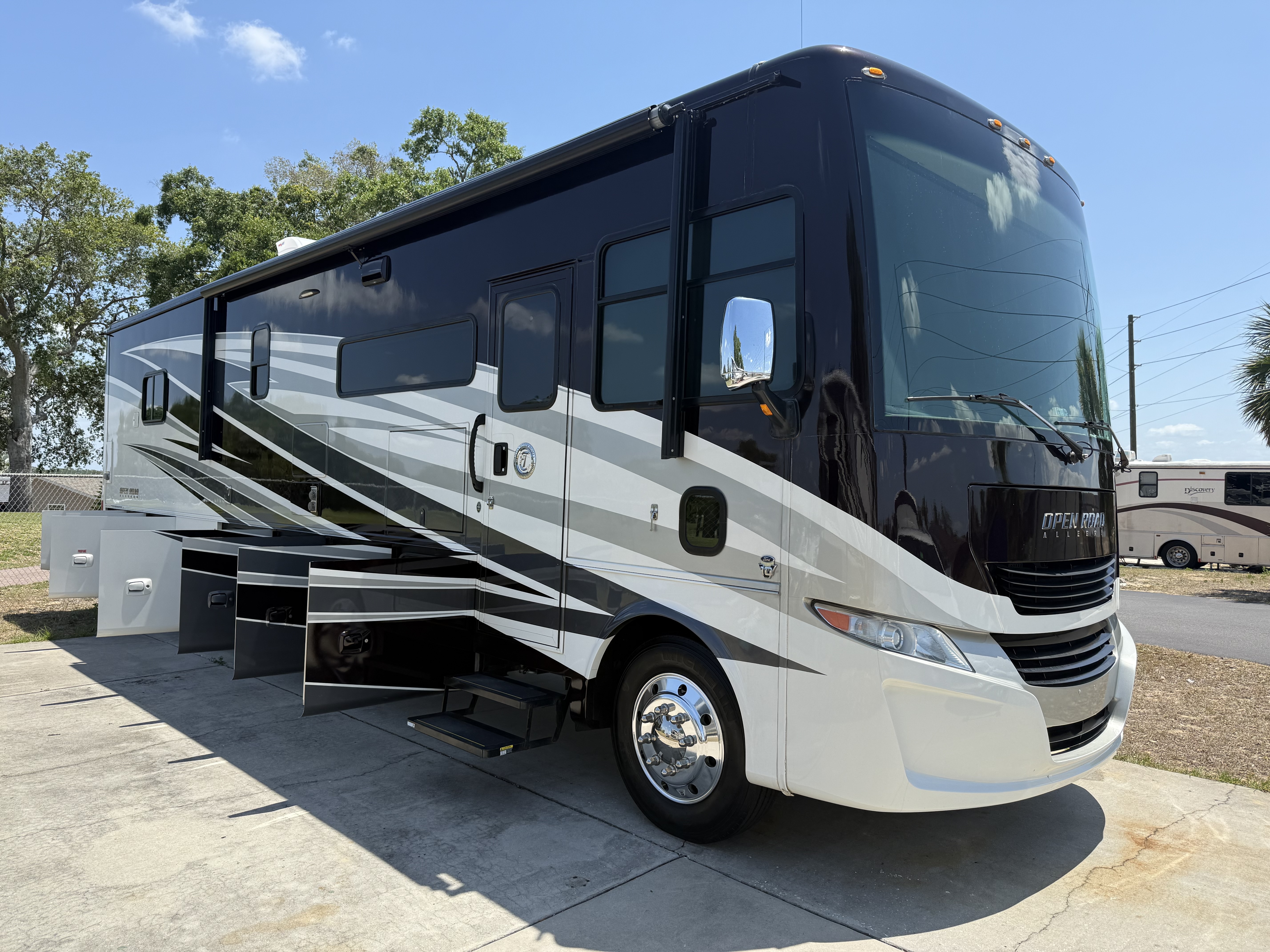 2019 Tiffin Motorhomes ALLEGRO OPEN ROAD 36LA RV