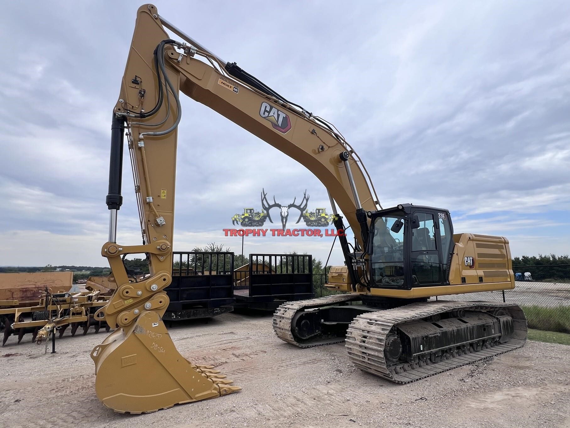 2025 CATERPILLAR 336 in Burleson, TX