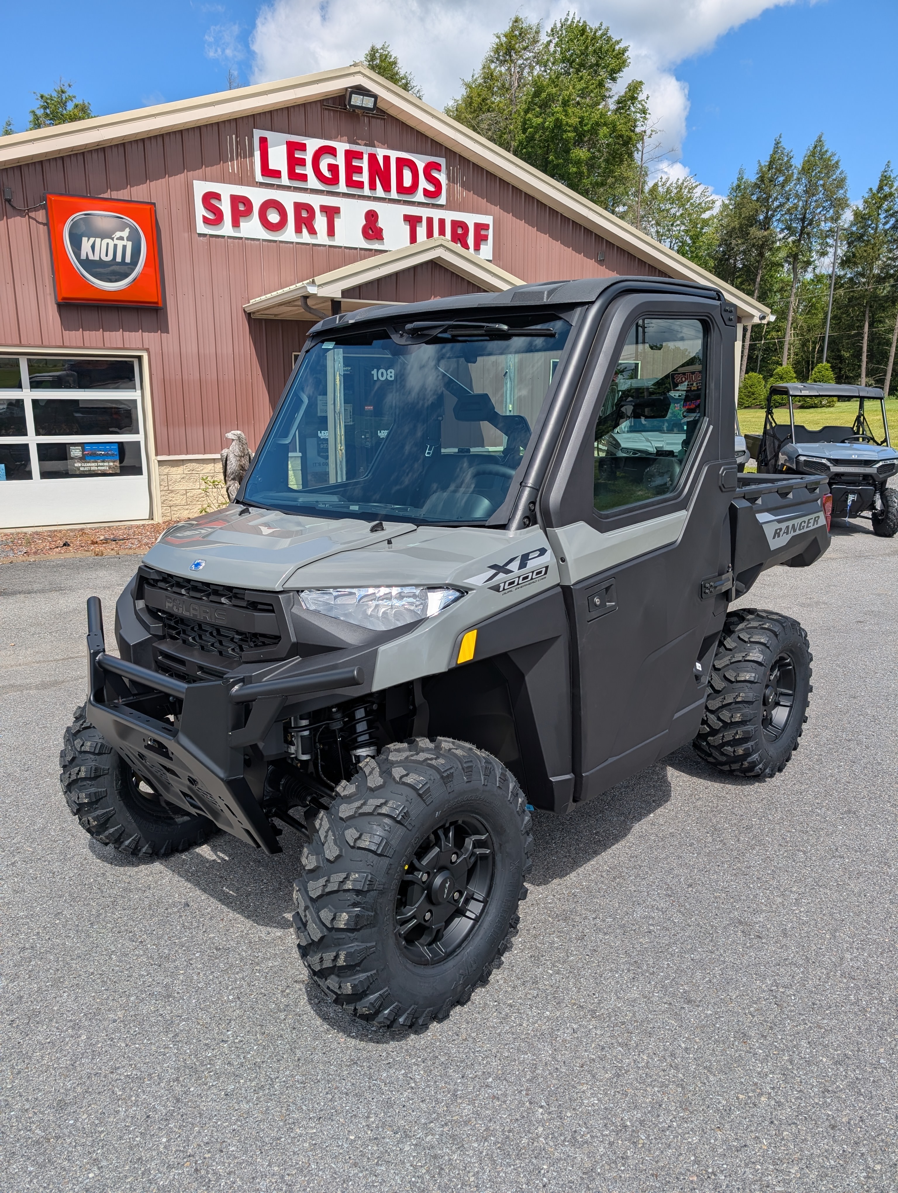 2027 Polaris Ranger XP 1000 Cab BASE in saint marys PA