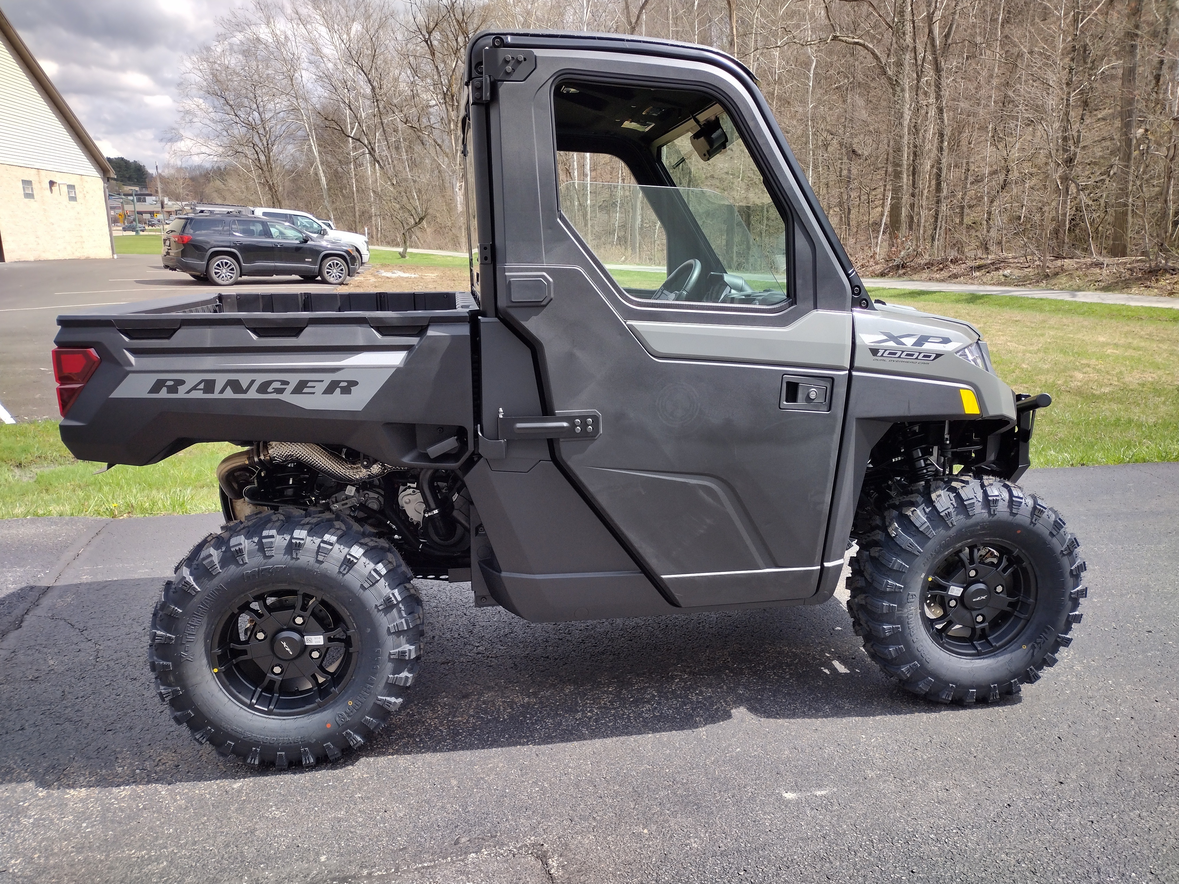 2027 Polaris Ranger XP 1000 Cab BASE in murrysville PA