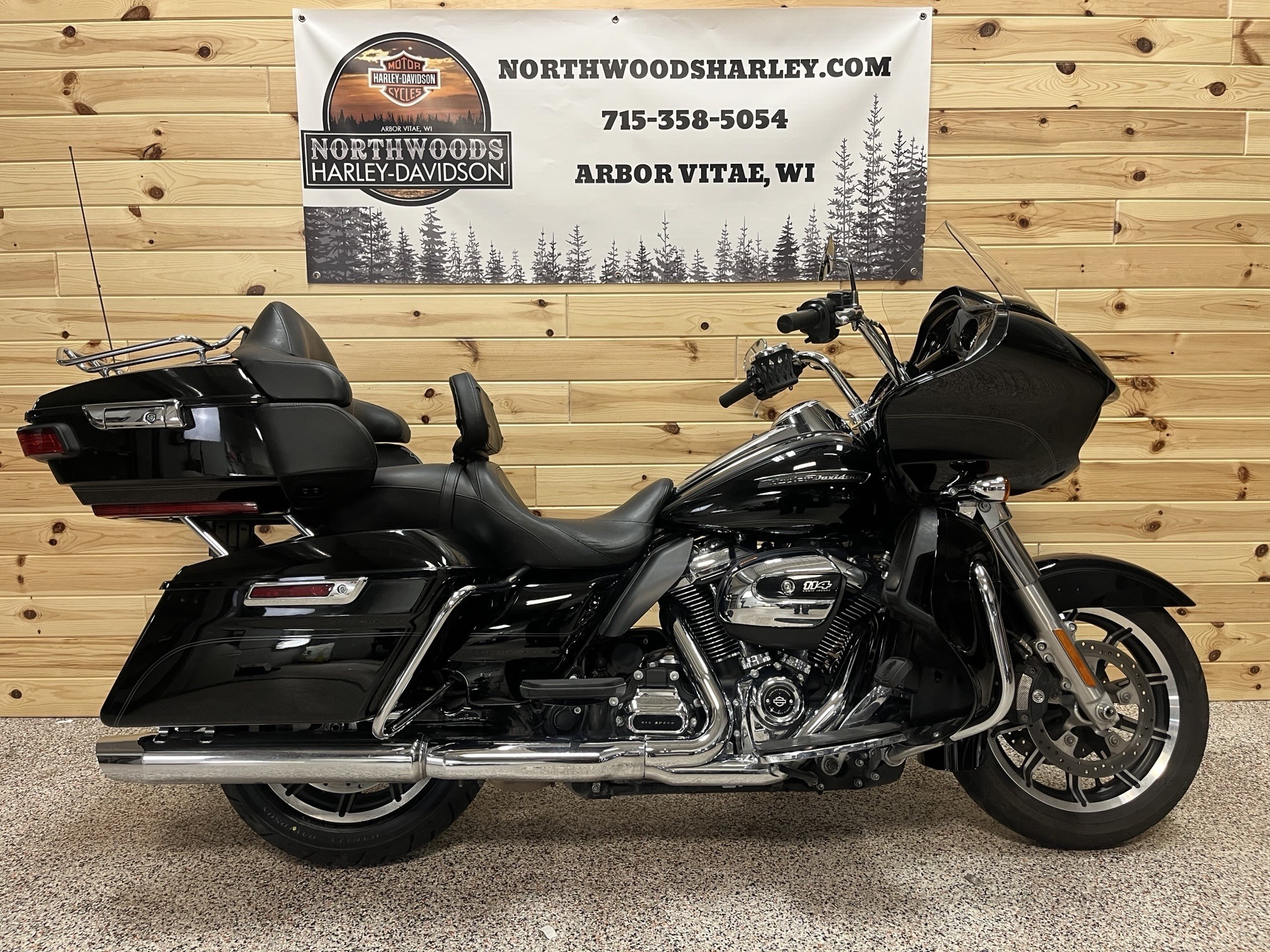 2019 Harley-Davidson Road Glide® Ultra ULTRA in Woodruff, WI