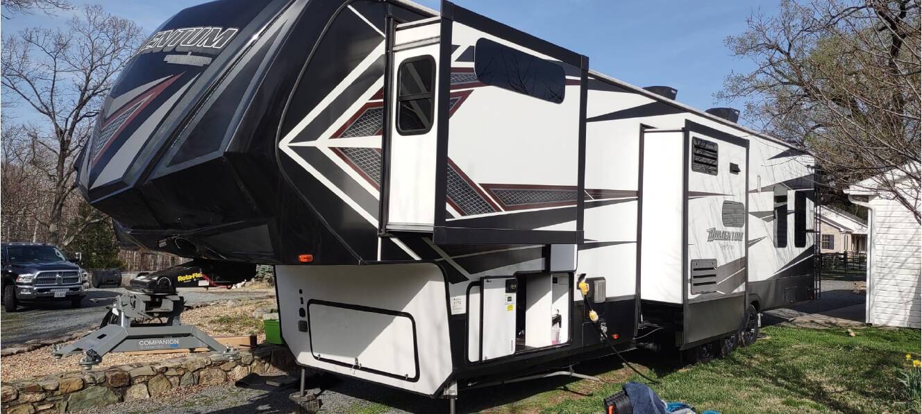 A photo of this 2019 Grand Design MOMENTUM 397TH