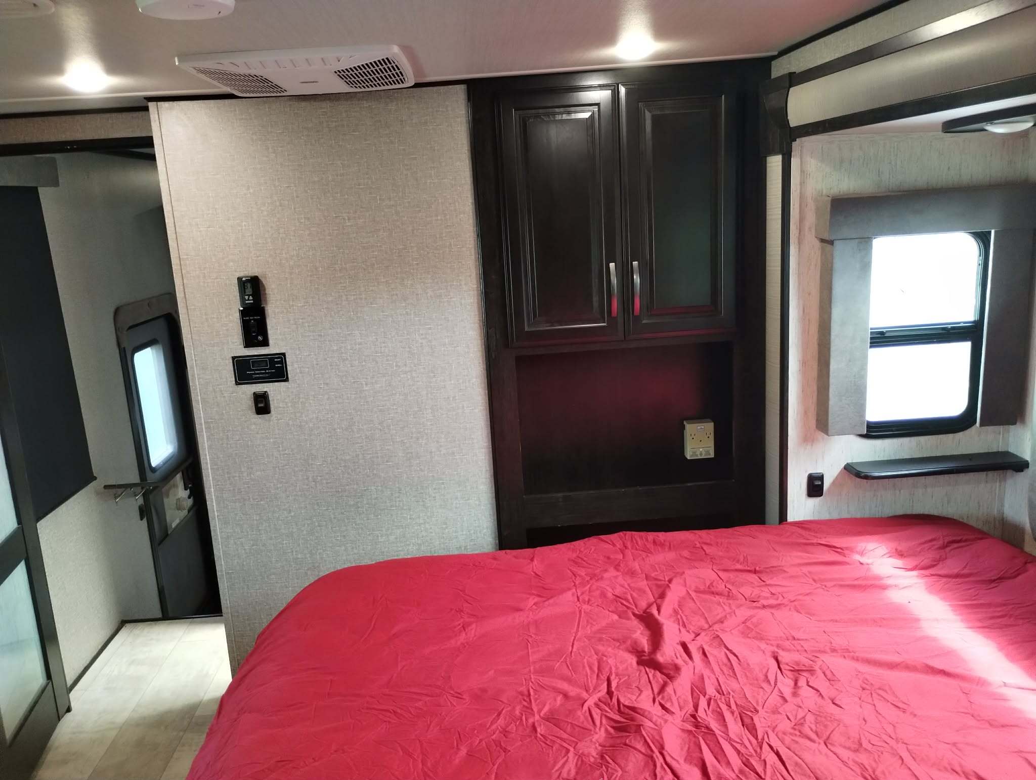 View more photos of this listing