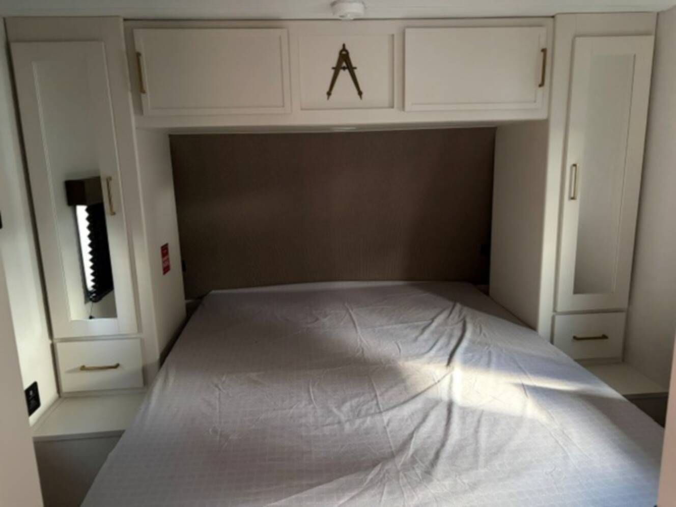 A photo of this 2027 Grand Design Transcend 265BHT
