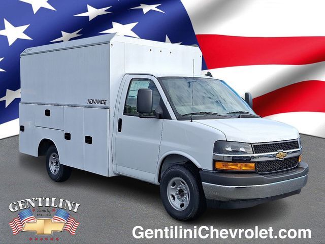 2025 CHEVROLET Express 3500 in Woodbine, NJ
