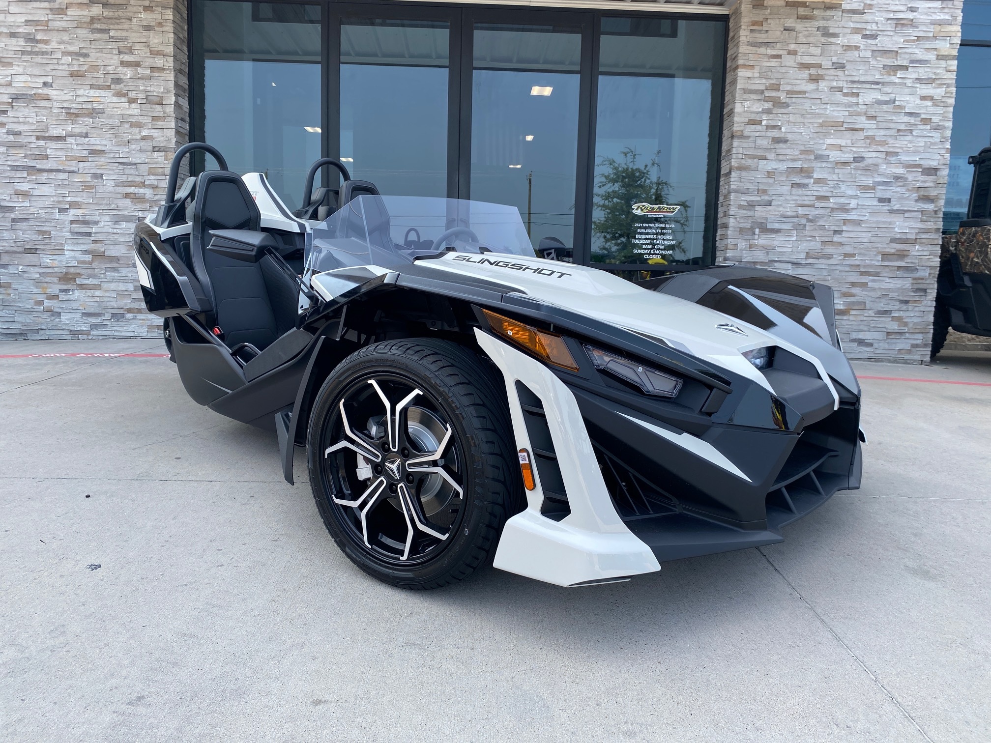 2026 Polaris Slingshot SLR AutoDrive in Burleson, TX