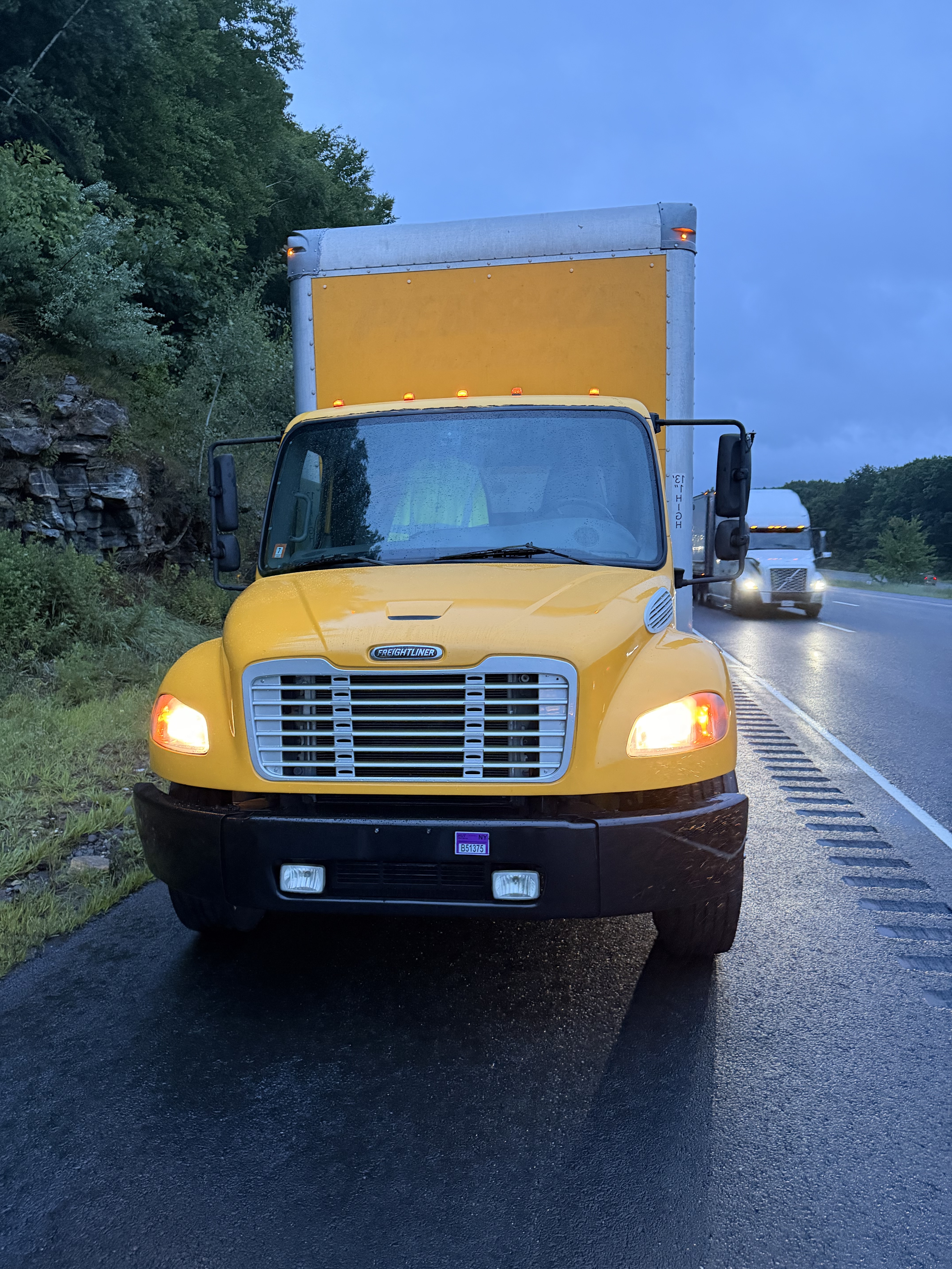 2018 FREIGHTLINER BUSINESS CLASS M2 106 in Parsippany, NJ