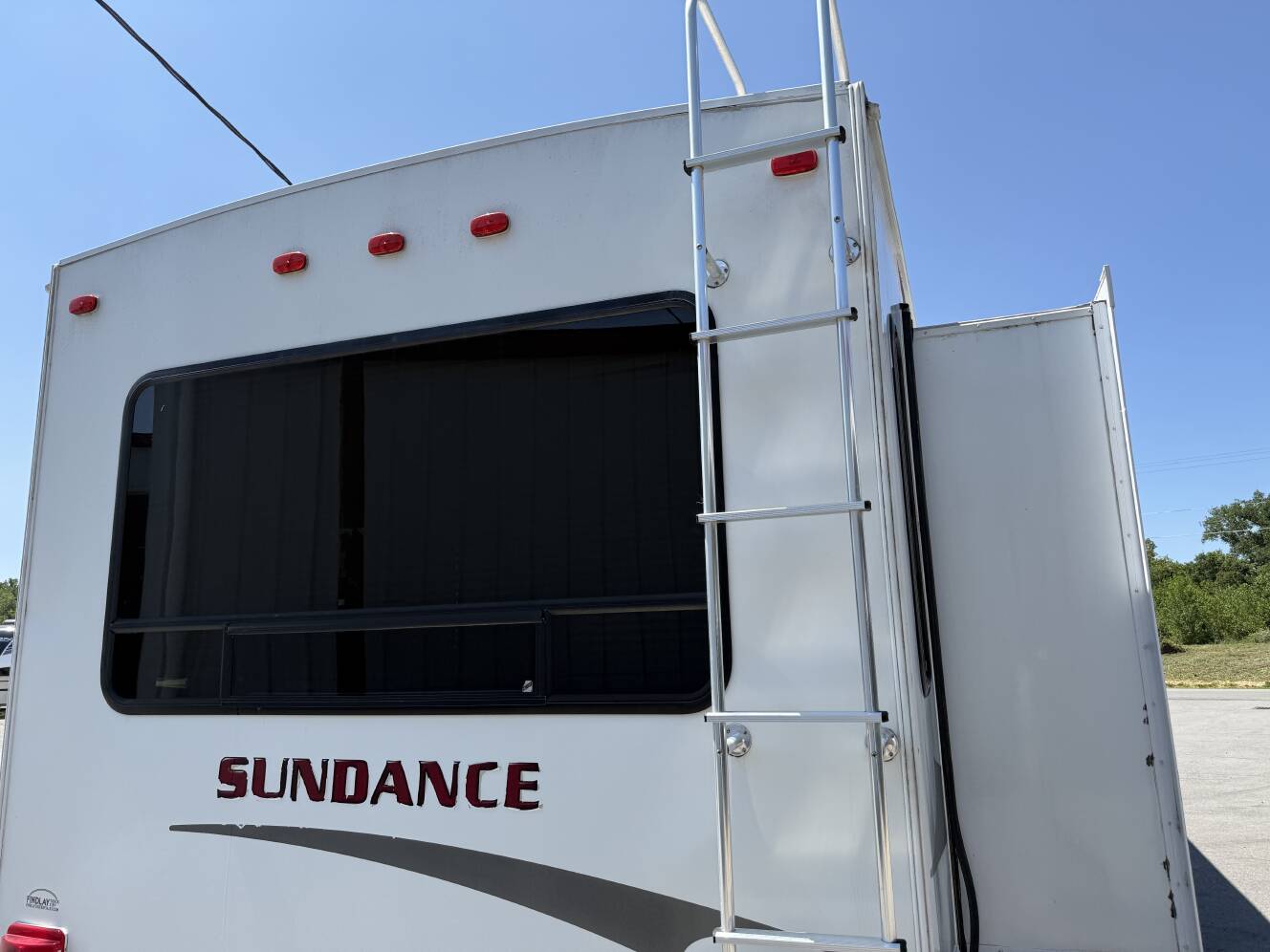 A photo of this 2008 Heartland SUNDANCE 2900MK