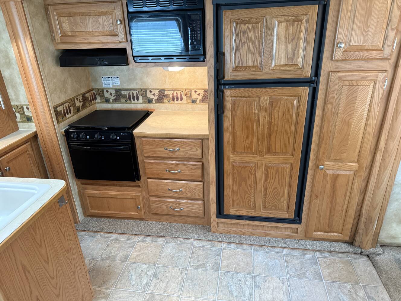 A photo of this 2008 Heartland SUNDANCE 2900MK