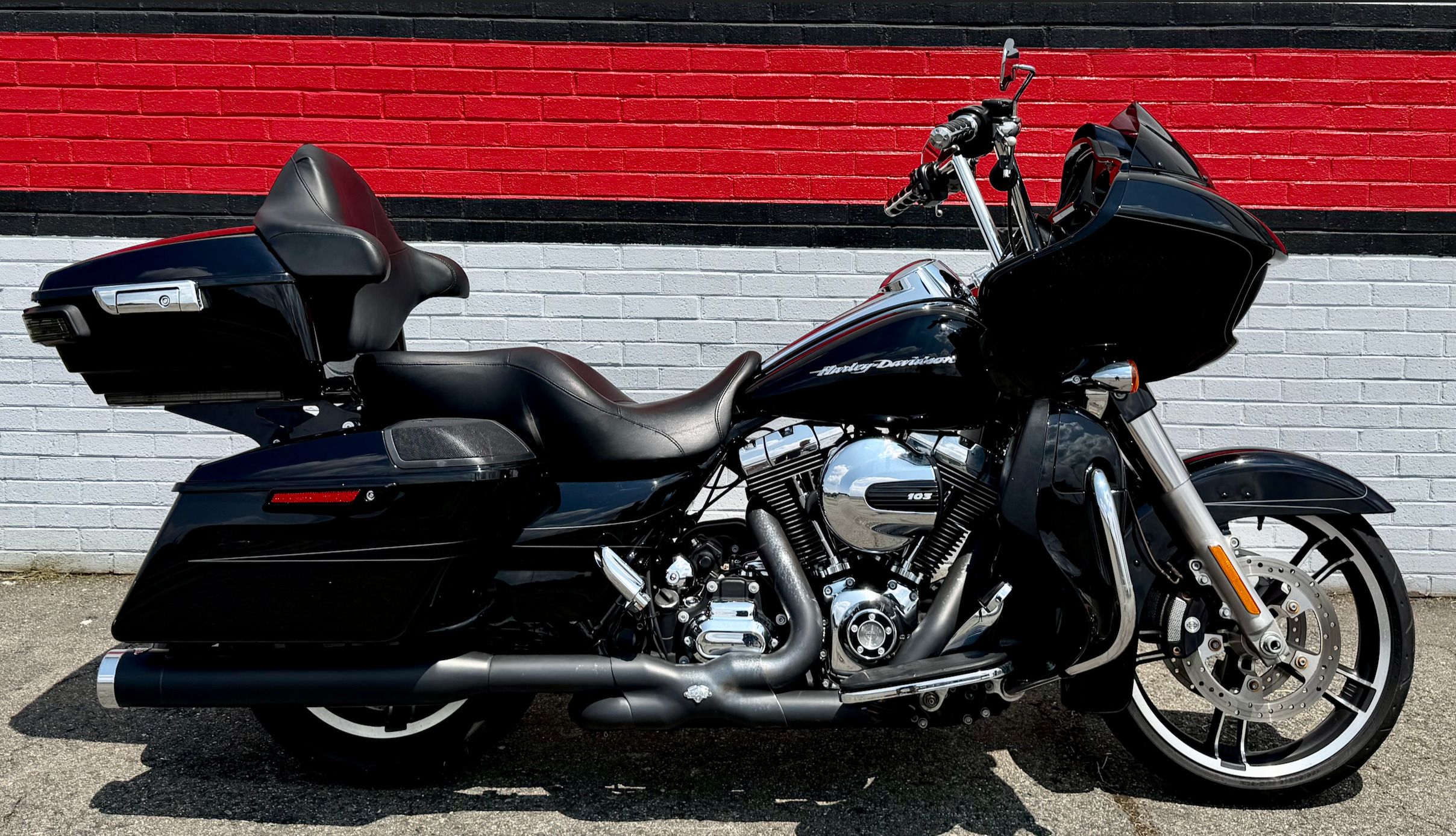 2015 Harley-Davidson Road Glide® Special SPECIAL FLTRXS in Fredericksburg, VA