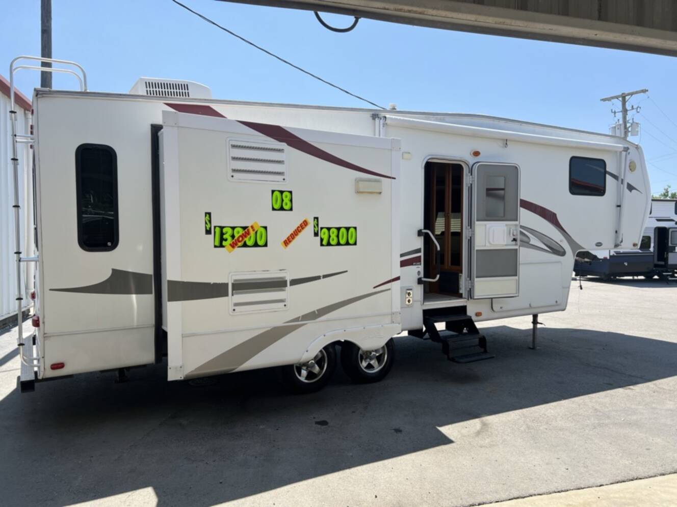 A photo of this 2008 Heartland SUNDANCE 2900MK